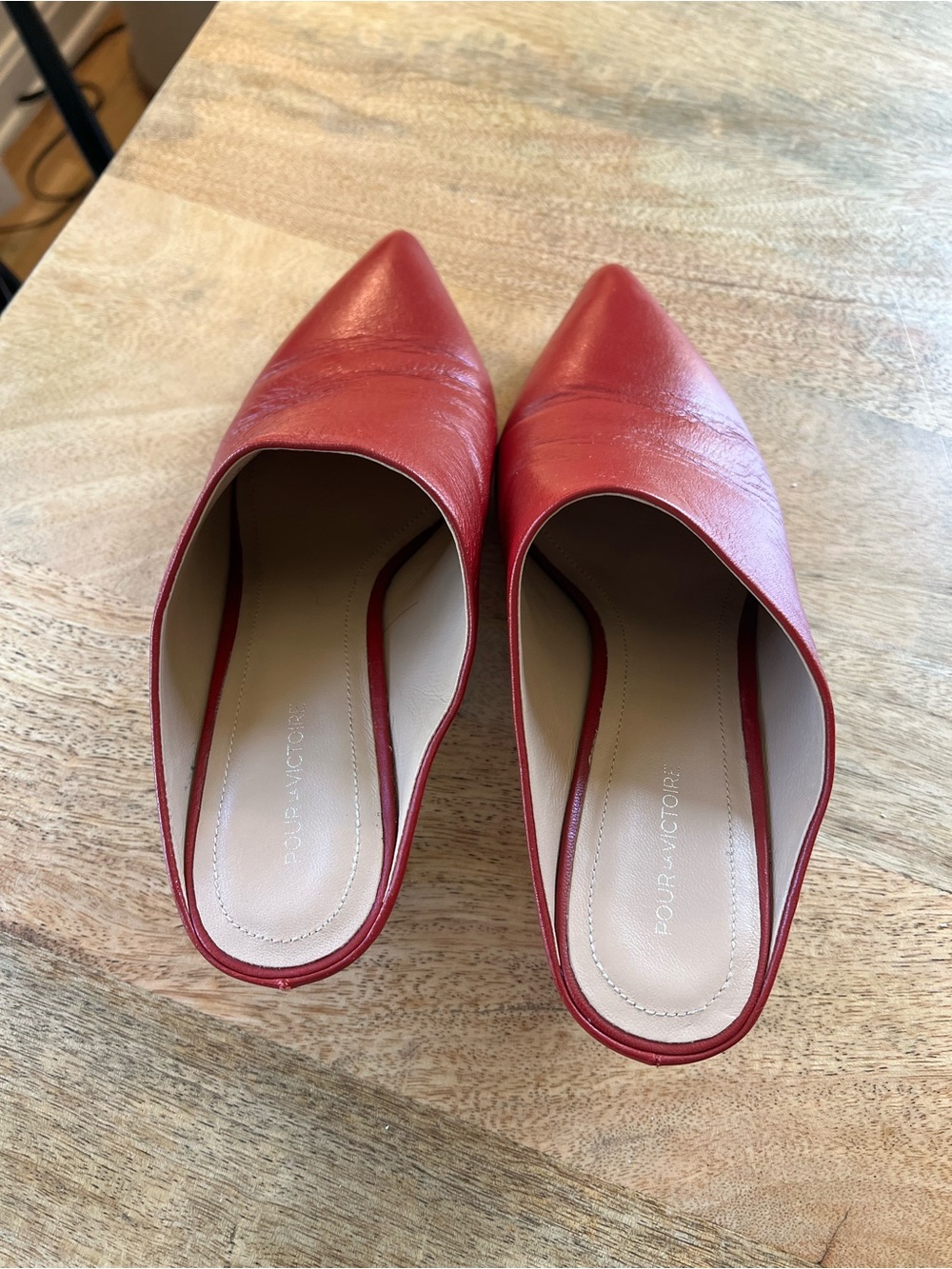Pour La Victoire Korrine Red Leather Mule size 8 Kitten Heel Pointed Toe - Picture 4 of 10